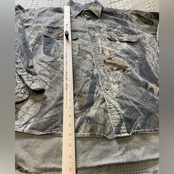 Vintage Wrangler Camo Button Up - Picture 2 of 7